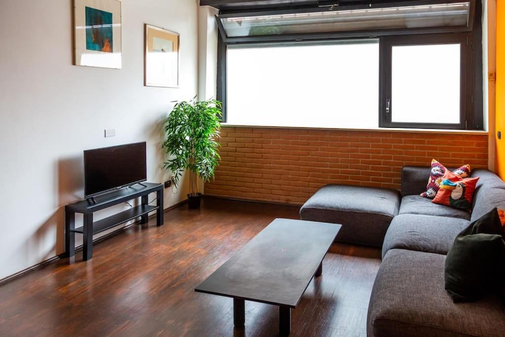 Ferienwohnung 2 Min Da Porta Genova - Elegante Bilocale Mailand Exterior foto