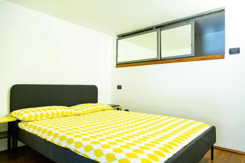 Ferienwohnung 2 Min Da Porta Genova - Elegante Bilocale Mailand Exterior foto